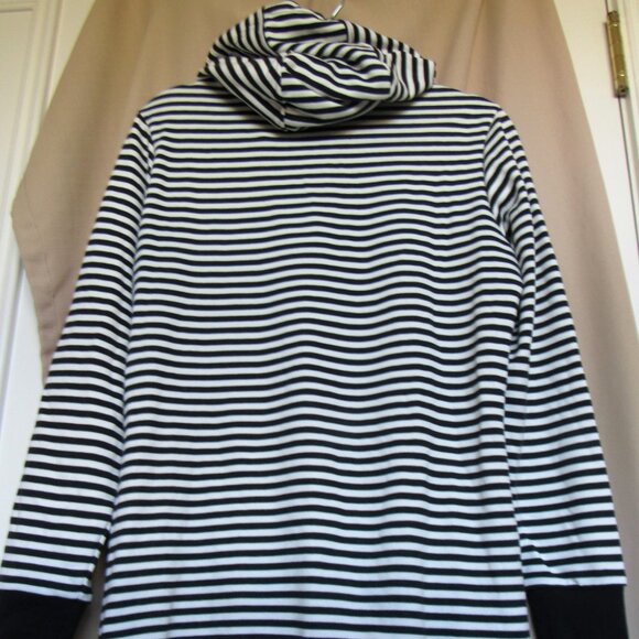 Adidas Women Hoodie, Sz.M,Cotton. White/Black,SweatShirts - Picture 5 of 7